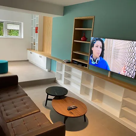 La Poivriere 아파트호텔 더뷔